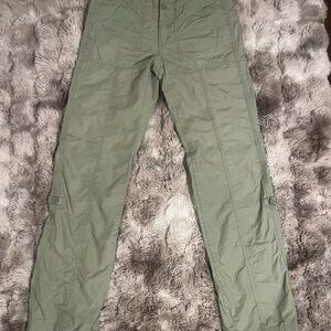 Women’s Green Cargo Pants